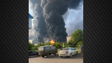 Photo of Zelensky publikon video të sulmeve me dronë ukrainas në Rusi, goditen objekte të naftës dhe industrisë ushtarake