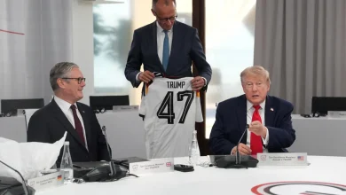 Photo of Samiti i G7 në Francë/ Dhurata e Merz për Trump, shtrëngime duarsh dhe objektivi i Zelensky-t për Ukrainën