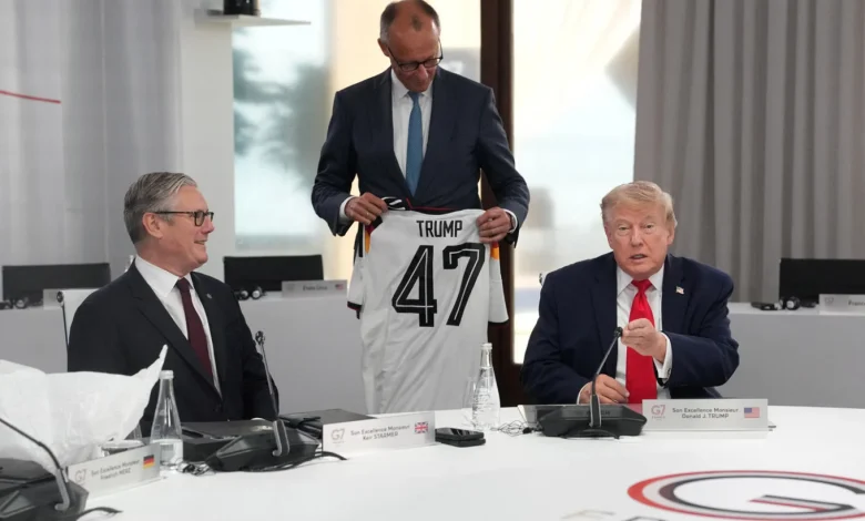Samiti i G7 në Francë  Dhurata e Merz për Trump  shtrëngime duarsh dhe objektivi i Zelensky t për Ukrainën