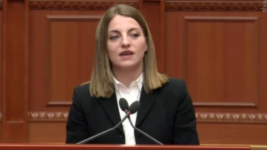 Photo of “I kërkoj falje prej zemre Thethit”, Koçeku mungon në seancë, reagon në rrjetet sociale: Ato ditë kam qarë ma shumë se kur m’ka vdekë baba