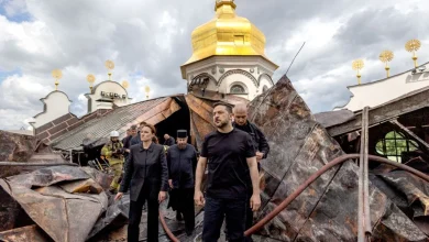 Photo of Sulmi rus mbi katedralen simbol të Kievit, Zelensky: Krim ndaj kulturës së krishterë