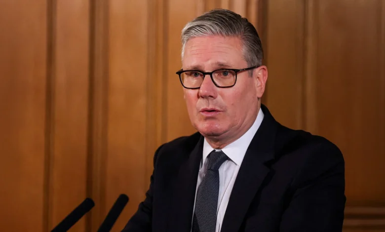 Britania ndalon rrjetet sociale për nën 16 vjeçarët  Starmer  Masa për sigurinë e fëmijëve