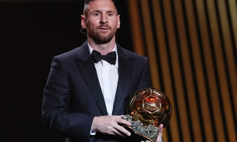 Botërori për Topin e Artë   Mesazhi i fshehtë i France Football  a është Messi në rrugën e duhur drejt numrit 9 