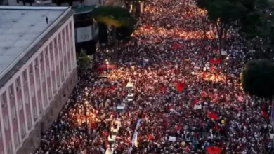 Photo of “Po linçohen mbi 20 gazetarë me kontribut”, Unioni i Gazetarëve reagon për gjuhën e përdorur në protestë: Policia dhe Prokuroria të vihen në lëvizje, është akt kriminal publik