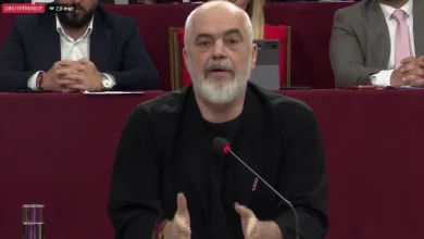 Photo of “Në këtë moment nuk ka asnjë projekt të miratuar për Zvërnecin”, Rama: Kërkuam ulje të intensitetit të ndërtimeve dhe mbrojtje të lagunës