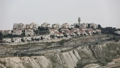 Photo of Izraeli miraton 334 milionë dollarë për rrugët që lidhin vendbanimet ilegale në Bregun Perëndimor