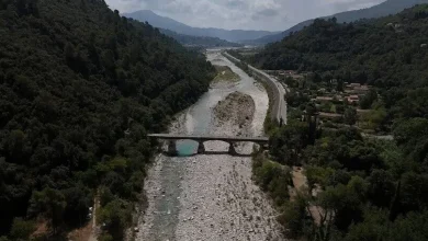 Photo of Nivelet e ulëta të ujit nxjerrin në pah ndikimin e thatësirës në lumin Esteron në juglindje të Francës