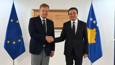 Photo of Kurti takon të dërguarin e posaçëm të BE-së për dialogun Kosovë-Serbi