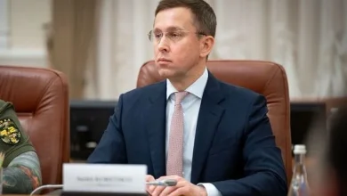 Photo of Nga biznesi privat te drejtimi i kompanive shtetërore: Kush është kryeministri i ri i Ukrainës?