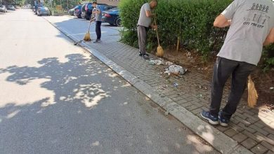 Photo of Pas stuhisë se djeshme, në Çair vazhdon pastrimi i rrugëve