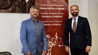 Photo of Ministri Shasivari dhe drejtori i RAI-t konfirmuan angazhimin për forcimin e politikave kundër korrupsionit.