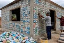 Photo of Shtëpia me 4,000 kuti qumështi e pensionistit të varfër habit inxhinierët, reziston edhe 100 vjet