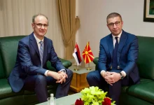 Photo of Mickoski takon kryeministrin serb në Ohër, shprehin gatishmëri për avancimin e marrëdhënieve miqësore