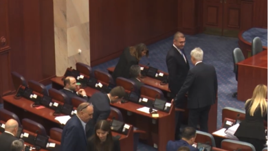 Photo of Nuk ka marrëveshje për Kodin Zgjedhor! VMRO-DPMNE me propozim të ri: Opozita të merret vesh, do t’i pranojmë të gjitha