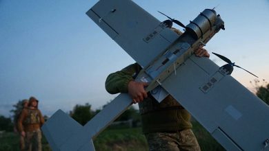 Photo of Ukraina godet objektiva në thellësi të Rusisë, Zelensky: Shënjestruam depo për prodhimin e dronëve