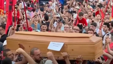 Photo of “Neveri! E turpshme”/ Braçe reagon ashpër ndaj protestuesve: Arkivoli nuk është poezi, simbolizon vdekjen. Kjo shkon përtej urrejtjes