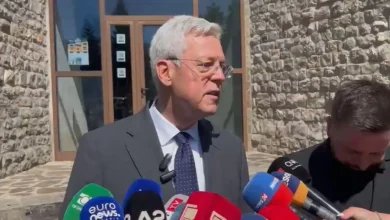 Photo of Goditja ndaj policisë dhe sulmi ndaj komisariatit, ambasadori gjerman: Protestat e dhunshme nuk janë në përputhje me BE-në