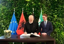 Photo of Rama takon kryeministrin e Nordrhein-Westfalen, në fokus investimet dhe integrimi evropian