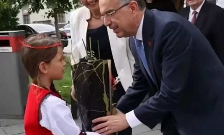 Presidenti Begaj nis vizitën në Luginën e Preshevës  takime me drejtuesit e komunave shqiptare