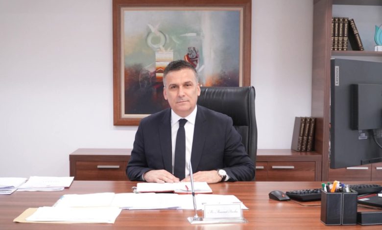 Hoxha  Dialogu i hapur për lejen e USJE s sjell ndryshime konkrete dhe kthen besimin e qytetarëve