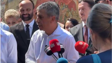 Photo of Vendkalimi ilegal në Bit Pazar, Mexhiti: Ose vendosim semafor, ose e prishim urën për ta rregulluar vendkalimin