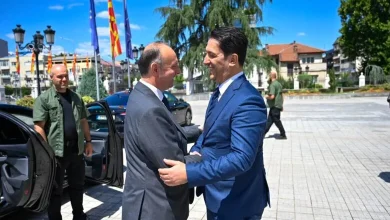 Photo of Zv/kryeministri Sali pret kryeparlamentarin Gashi në Qeveri, në fokus reformat dhe rruga drejt BE-së