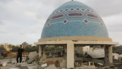 Photo of Kolonët izraelitë i vënë flak*n xhamisë dhe banesave në Bregun Perëndimor, rriten tensionet