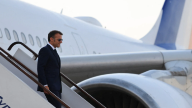Photo of Macron arrin në Siri, vizita e parë e një kreu shteti të Evropës që pas rënies së Asadit