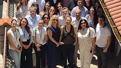 Photo of Studentë dhe profesorë të Universitetit të Tetovës marrin pjesë në edicionin e 10-të të Shkollës së Ohrit për të Drejtën Natyrore