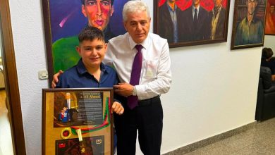 Photo of Ali Ahmeti pret sportistin e ri nga Tetova, Muhammed Dauti