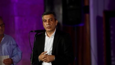 Photo of Mexhiti: Dritat u ndezën, “Suli Hani mori frymë ndryshe”, fillon festivali Ndërkombëtar të Muzikës “Çarshia”
