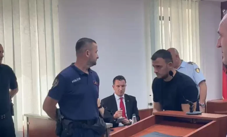 Padia e Veliajt ndaj prokurorit Ols Dado  Gjykata Administrative nuk e merr në shqyrtim