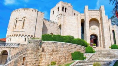 Photo of Revista amerikane “Travel Off Path”: Shqipëria drejt BE-së, çfarë pritet të ndryshojë për turistët
