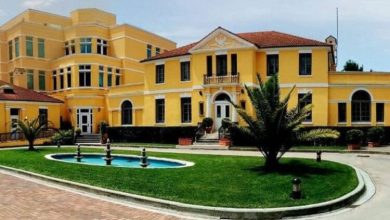 Photo of Ambasada amerikane në Tiranë: Festojmë 250 vjet histori, liri dhe të ardhmen e ndritur përpara