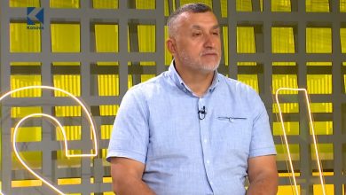 Photo of Vuçiq kërcënon Kosovën, Elezi: Alarm i drejtpërdrejt për sigurinë (VIDEO)