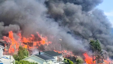 Photo of Zjarr apokaliptik në Norvegji! Banorët ikin pa marrë asgjë, deri në 50 shtëpi përfshihen nga flakët