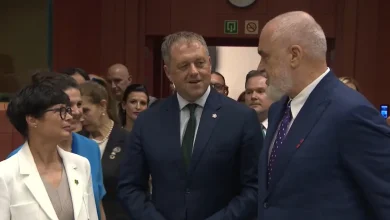 Photo of Shqipëria mbyll 3 kapitujt e parë të negociatave me BE. Marta Kos: Tani thelloni reformat. Shfuqizoni ligjin e investimeve strategjike. Rama: Gur kilometrik drejt anëtarësimit