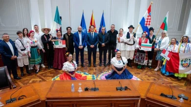 Photo of Zv/kryeministri Sali mirëpret pjesëmarrësit e Festivalit Folklorik Ndërkombëtar “Skupi”: Folklori është urë që bashkon popujt dhe kulturat