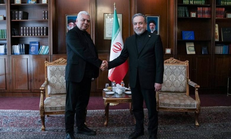 Ministri serb  Boris Bratina në Teheran për ceremoninë e lamtumirës së Khameneit