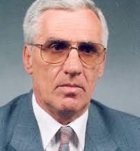 Photo of Ndërroi jetë profesori i Universitetit të Tetovës dhe Prishtinës, Esat Hoxha