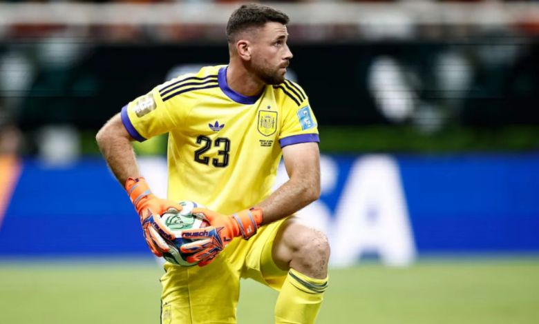 As Casillas  as Buffon nuk ia dolën  ja rekordi historik i Botërorit që Unai Simon mund të vendosë ndaj Austrisë
