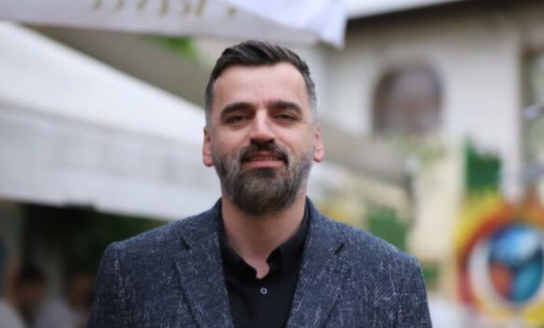 Xhulian Shabani  zv drejtor i ri i RTVM së