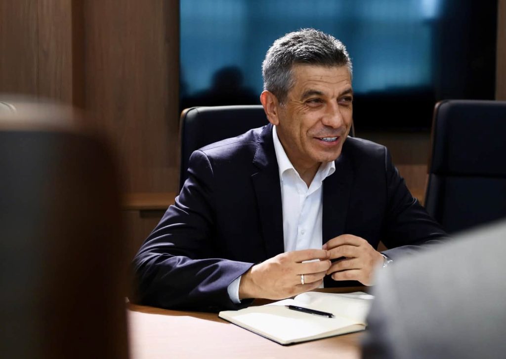 Mexhiti  Të punësuarit me kontrata të përkohshme duhet të kenë siguri në punë  jo presion partiak