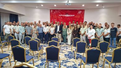 Photo of Lidhja Shqiptare zgjodhi kryesinë, Elmi Aziri kryetar i Kuvendit, ja emrat e tjerë