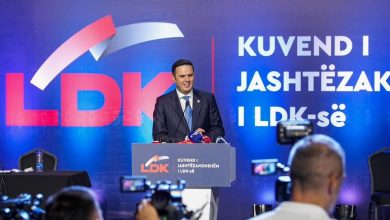 Photo of Pasi i mbijetoi votëbesimit reagon Abdixhiku: LDK-ja i takon gjithmonë antarësisë, mbrëmë ajo foli!