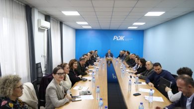 Photo of Ftesa e Kurtit, PDK-ja mbledh kryesinë