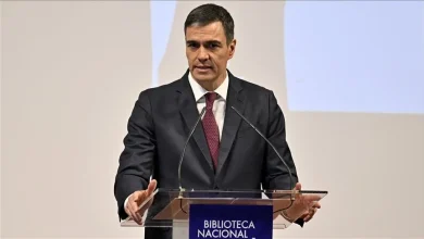 Photo of Kryeministri i Spanjës mbi krizën e emigrantëve në Ceuta: Është një shkelje e integritetit territorial