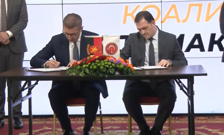 PDT hyn në qeveri   do të marrë një ministri  Nënshkruan marrëveshje koalicioni me VMRO DPMNE në
