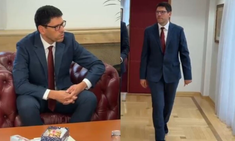 Agon Ferati mori drejtimin e Ministrisë për Marrëdhënie ndërmjet Bashkësive