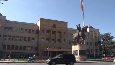 Photo of Ligji për arsimin e lartë dhe Ligji për përfaqësimin drejtë do të presin pas pushimeve